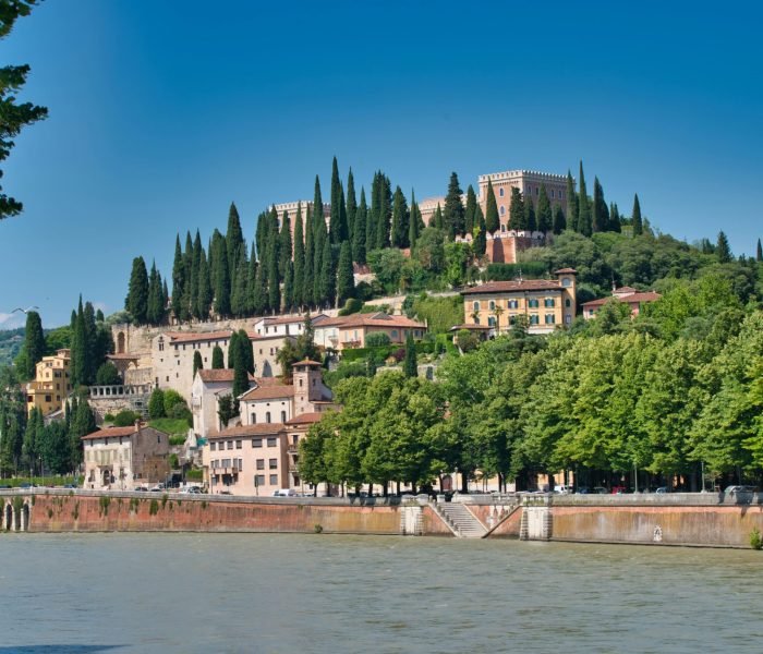 alessandro-carrarini-MnlbuDZ1SbU-unsplash (1)