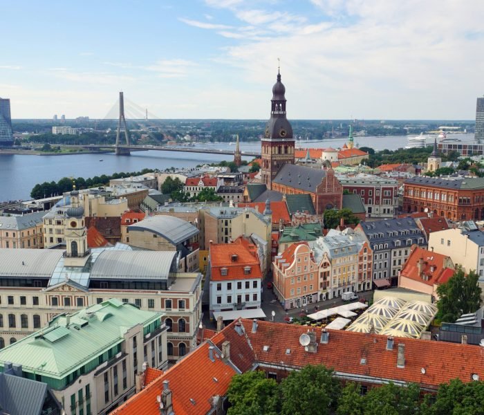 martti-salmi-F68ny2ZSgEs-unsplash (1)