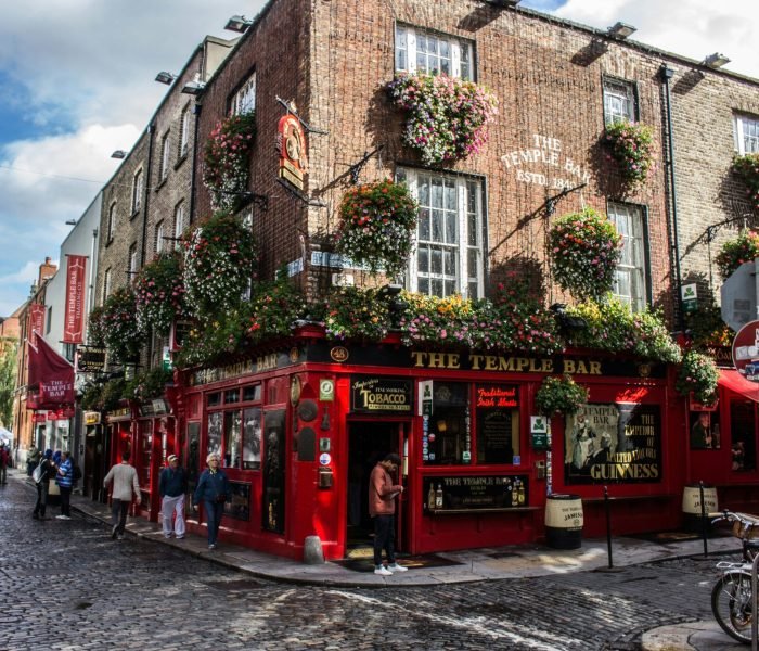 matheus-camara-da-silva-NL2ORrGh8KM-unsplash (1)