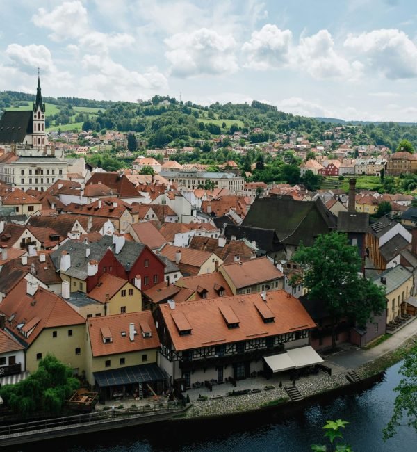 nick-night-K6CrV4AyF20-unsplash (1)