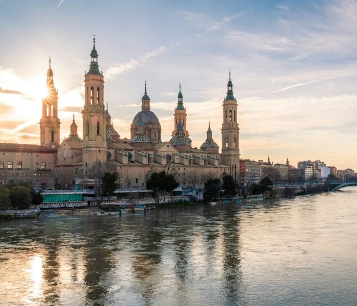 pedro-sanz-dvGai6nX83s-unsplash (1)