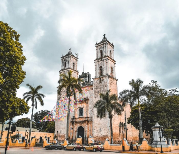 rafael-cisneros-mendez-0CDWfkBi-Eg-unsplash (1)